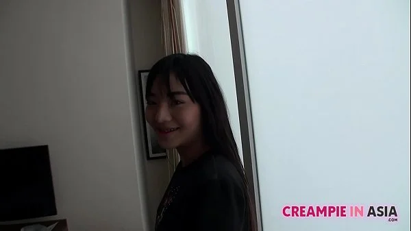 Thai girl receives creampie from Japan guy