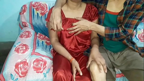 नई चूत को चोदा घर मे जब रात मे  कोई नही था रूम मे