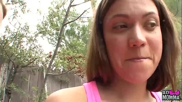 SEXYMOMMA - Dyke cougar Brenda James pussy play stepdaughter