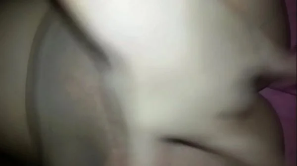 Amateur Girl Rubbing Her Pussy