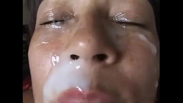 Brazilian milf with big ass gets a facial