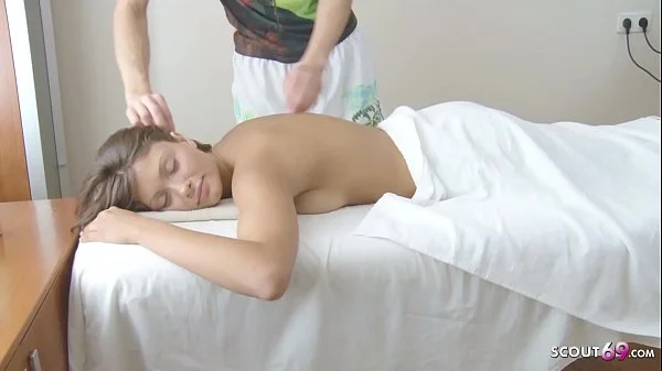 Petite Teen Seduce to Fuck after Orgasm Massage in Parlour