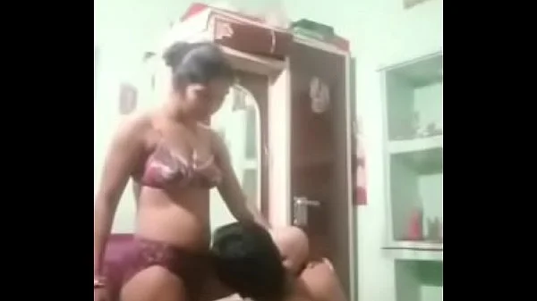 Pune couple wife sucking dick of her desi husband hot desi romance blowjob