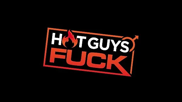 TATTOO TOUGH GUY WITH BIG DICK PIPES OUT PAWG WHOOTY