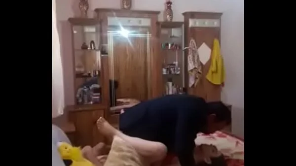 اب ينيك بنته في غرفته