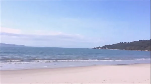 esposa putinha chama estranho na praia para fuder ela no mato