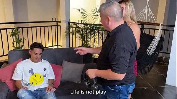 I fuck my Colombian stepmom in the living room while my stepdad is on a call! Danyel Mast and Karen Sleent