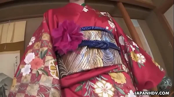 Japanese housewife, Yuria Tominaga had sex, uncensored