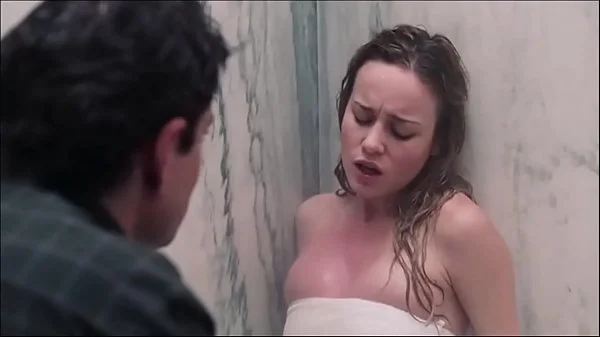 Brie Larson captain marvel shower sexy scene