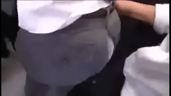 Japonesa com terno, sendo fodida no ônibus