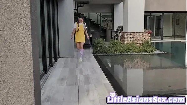 Asian teen Ella Voneva loves sneaking into her neighbor’s backyard to blow bubbles and draw chalk doodles on their concrete floors.