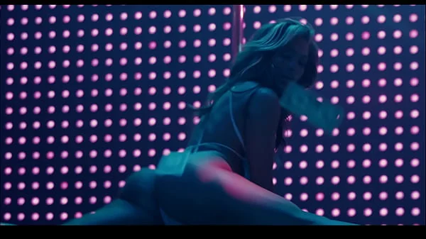 Jennifer Lopez stripping - HUSTLERS - highlights, ass, crotch, pole dance, legs spread, gyrating - JLo