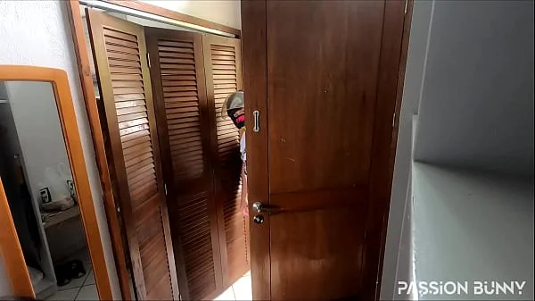 Nude delivery by crazy and sexy girl in holiday at home