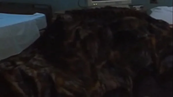 Alien envelopes man and sucks dick