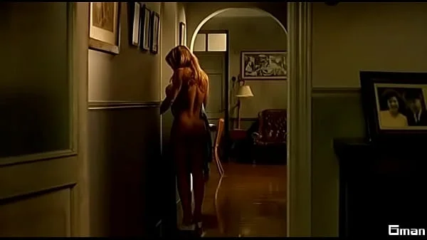 Elsa Pataky (Ninette) - bed Scene