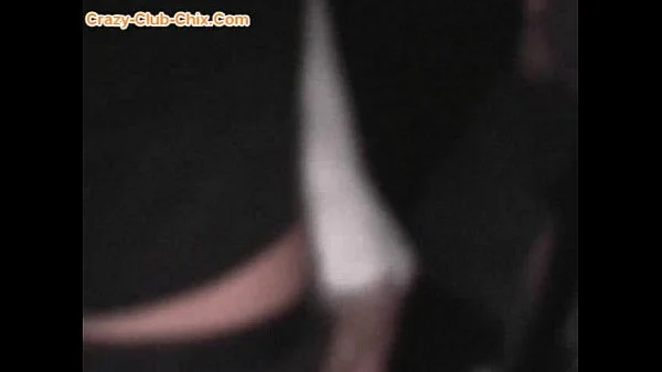 Club-Girls-Party-Hard