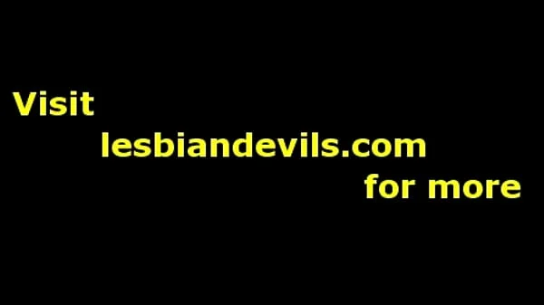 lesbians with strapon dildo