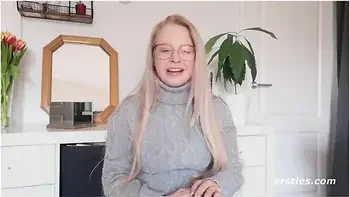 Blonde Babe Anna Talks About The First Time She - Anna Blonde