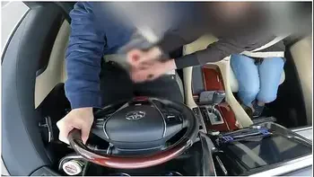 A Frustrated Married Woman Makes Me Ejaculate With A Handjob While Driving