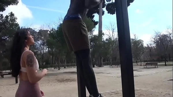 Alanis wants to bang that black dude she met at the park
