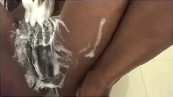 Shaving My Hairy Pussy - Long Lips