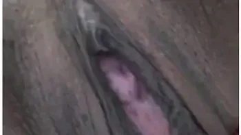 Uniqueen Peeing On The Bathroom