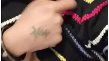 Uniqueen Peeing,farts And Licking My Jucie Off My Finger Come Taste It