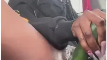 (full Video!) Ebony Slut Squirting And Creaming From Fucking Cucumbers