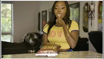 Porn Stars Eating: Osa Lovely Loves Kettle Chips