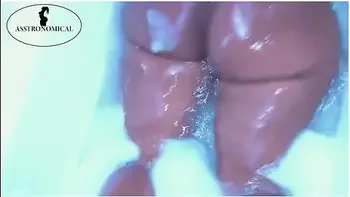 Mz Poison Aka Athena Bathtub African Art 720p