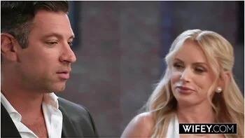 Bride Danielle Renae Gets Stretched Out In 5-bbc Gangbang While Hubby Watches