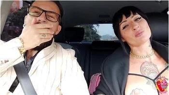 Ladymuffin And Tommy A Canaglia Around Pavia