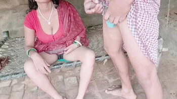 Desi Village Bahu Hardcore Fuck with Trilokinath - Horny Indian Wife Outdoor Sex