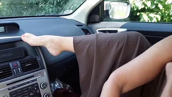 Blonde Mature Wife Selena Gets Daily Creampie in Car Blowjob