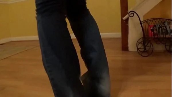 Pee Desperation On Her Way Home From Work