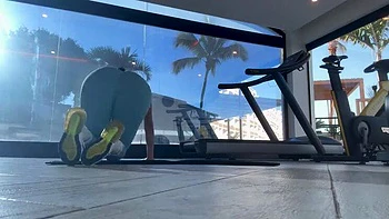 Fit Teen Bubble Butt Fucks Personal Trainer After Gym Workout