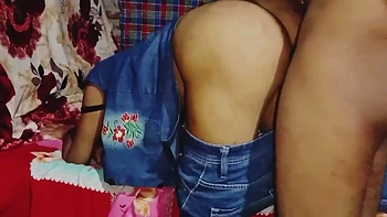 18 Year Old College Girl First Time Sex Video With Boyfriend