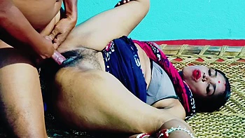 Bhabhi Ji In Soma Bhabhi Ko Uski Deor Ne Khatiya Me Ultake Chud Dala Ne Khub Mone Liya