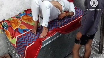 Hot Sangeeta Bhabhi Desi Chudai