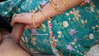 Desi Annu's Stepson Can't Stand Stepsister's Noises in Hotel Room