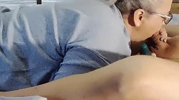 BBW MILF Ramblin Rows Gives Funny Blowjob in Homemade 4K