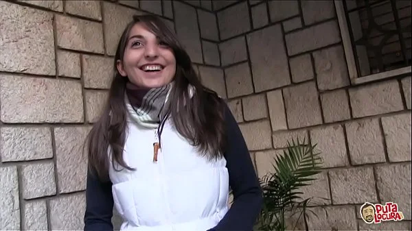 Jovencita de 19 años cogiendo rico