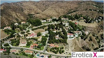 Horny Housekeeper Seduces Clients Big Cocked Husband - Aiden Ashley