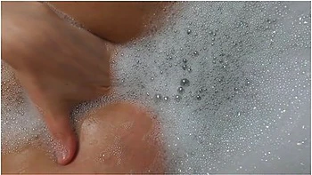 Dildo Fun In The Bathtub
