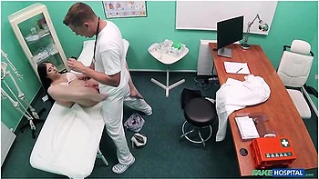 Rebecca Volpetti, Ricky Rascal And Body Teen In Italian Teen With Great Body Seeks Help With Her Insomnia