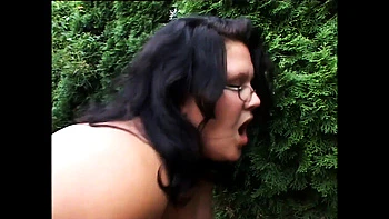 Big Fat MILF Fingering and Fucking in Garden HD