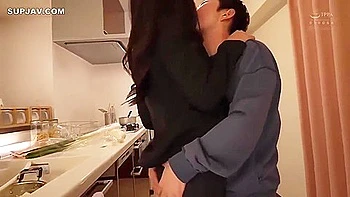 Married Woman Next Door Uncensored (mizukawa) - Emiri Momota - [hot Jav]