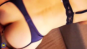 Crazy Sex And Fisting With Mature Stepmoms