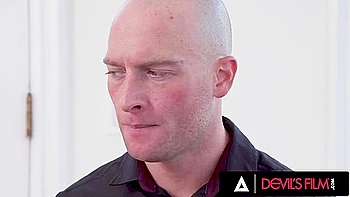 Kenna James, Lucky Man And Liv Revamped In Fucks His Mistress And Her Wife Is Horny To All