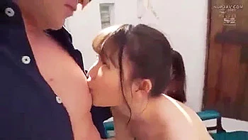 05654,Beautiful woman's lewd appearance